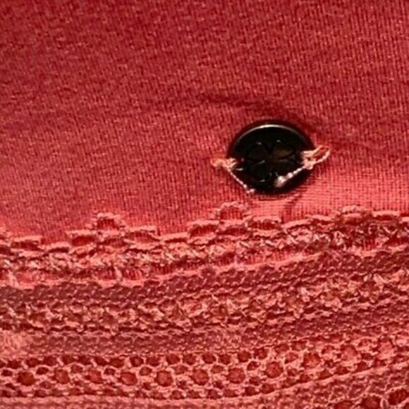 Lucky Brand Women's Pink Wireless Lace Trim Plunge Bra Size 38C - Picture 3 of 11